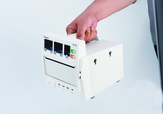 Máy theo dõi sản khoa BT-300